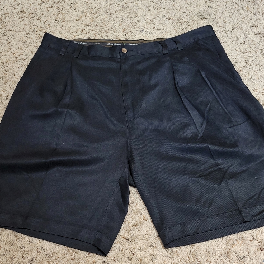 Tommy Bahama Pre-owned Men's Silk Black Casual Pleated Shorts Size 38